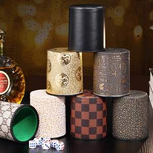 Juego de <span class=keywords><strong>Yatzy</strong></span> de Cinco Dados en Oferta, Vaso para Dados de Cuero PU con Dados Incluidos - Product Image 6