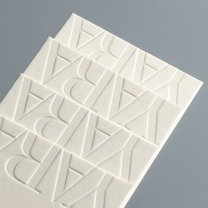 Cổ Phiếu Sẵn Sàng Sang Trọng Quần Áo Treo Thẻ 200Pcs Biểu Tượng Tùy Chỉnh Jeans Nhựa Thẻ Giấy Cho Túi Xách Và Giày Dép Trực Tiếp Vận Chuyển - Product Image 4