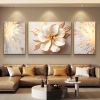 Hochwertiges Abstraktes 3-teiliges Leinwandbild mit Weißen Blumen und Goldblättern, Gedrucktes Blumenmotiv für Wohnzimmer-Dekoration