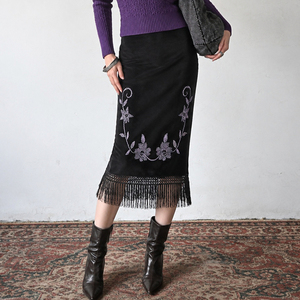 National Style Floral Embroidery Solid Color Fringe Straight <b>Bodycon</b> <b>Skirt</b> High Waist Elegant Versatile Casual Midi <b>Skirt</b> - Product Image 1