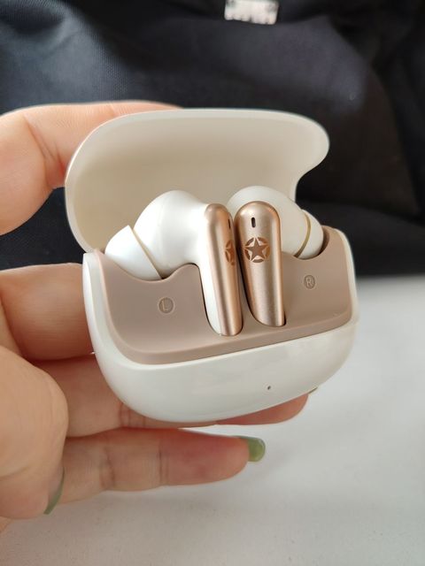 True Wireless for 5.4 In-Ear Earbuds with LED Indicator IPX4 Waterproof for Touch Control Stereo Sound 20 Hours Playtime