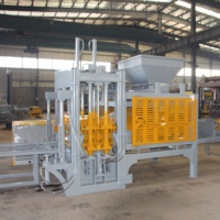 Machine à fabriquer des blocs hydrauliques automatiques QT8-15 pour pavés, bordures et briques en béton