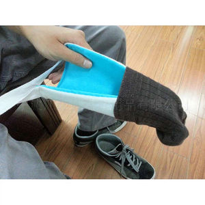 Aide à la mise des chaussettes sans effort pour personnes handicapées, personnes âgées et femmes enceintes, en plastique et tissu éponge, pour usage quotidien à la maison - Product Image 6