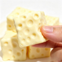 Jouet anti-stress en TPR jaune de 6 cm, forme carrée, texture alvéolée, rempli de gelée de pétrole, jouet sensoriel pour soulager le stress
