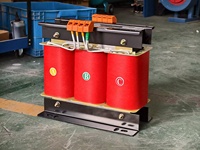 Transformateur de puissance triphasé haute efficacité SG-8kVA 800V 400V Tension personnalisée 50/60Hz Bobinage Cuivre/Aluminium pour applications sensibles