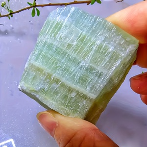 Vente en gros de pierres brutes naturelles de calcite bleue verte des Caraïbes, échantillons minéraux de calcite Seafoam en vrac pour la lithothérapie - Product Image 3