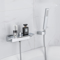 Robinet de baignoire mural chromé à double poignée avec cascade et jet doux, design moderne, pour remplissage de baignoire, salle de bain