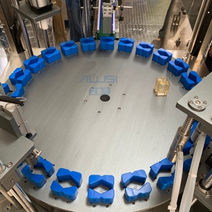 Machine de remplissage de parfum, machine de bouchage rotative automatique pour la production de parfums - Product Image 5