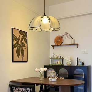 Lámpara colgante de tela estilo francés con forma de pétalo, LED E27, lámpara redonda de un solo cabezal para sala de estar, dormitorio, decoración del hogar - Product Image 3