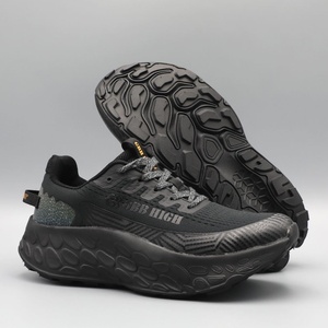 Chaussures de course pour hommes haut de gamme, légères et luxueuses, avec empeigne en mesh, semelle épaisse, absorption des chocs, randonnée en plein air, confortables, tendance, légères - Product Image 4
