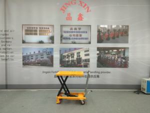 โต๊ะยกกรรไกรแบบพกพา1000กก. ปั๊มไฮดรอลิกใช้ในฟาร์มใช้ในสภาพใหม่ - Product Image 4