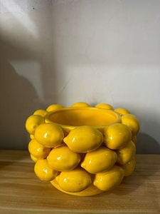 <span class=keywords><strong>Vase</strong></span> de table en céramique de porcelaine de qualité supérieure, simulation citron et fraise, pour la décoration intérieure - pour le salon et la décoration de bureau - Product Image 3