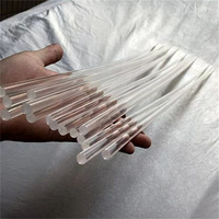 Tube en PMMA transparent multicolore sur mesure OEM, barre en plexiglas à haute transmission lumineuse pour la décoration et la construction