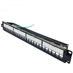 Pannello di connessione Krone da 19 pollici con 24 porte <span class=keywords><strong>Cat</strong></span> <span class=keywords><strong>6a</strong></span> FTP UTP STP, pannello <span class=keywords><strong>patch</strong></span> vuoto con sportello antipolvere - Product Image 1
