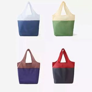 Sac pliable jumbo personnalisé en tissu polyester recyclé, écologique, réutilisable pour les courses et le supermarché - Product Image 4