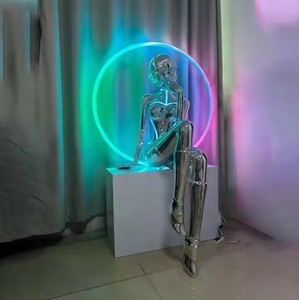 Robot <span class=keywords><strong>de</strong></span> <span class=keywords><strong>ciencia</strong></span> ficción Nuevos productos Robot sentado luminoso <span class=keywords><strong>de</strong></span> fibra <span class=keywords><strong>de</strong></span> vidrio con modelo <span class=keywords><strong>de</strong></span> material <span class=keywords><strong>de</strong></span> resina galvanoplastia - Product Image 4