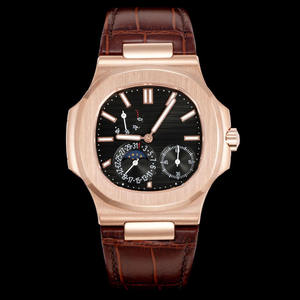 L'<span class=keywords><strong>orologio</strong></span> della serie ha una cassa da 40 mm e presenta un movimento <span class=keywords><strong>automatico</strong></span>, rendendo il IT un <span class=keywords><strong>orologio</strong></span> meccanico da <span class=keywords><strong>uomo</strong></span> di lusso - Product Image 1