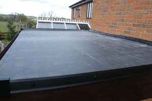 เมมเบรนยาง EPDM แบบกันน้ำ หนา 1.5 มม. สีขาวหรือสีดำ คุณภาพดี<span class=keywords><strong>ท</strong></span>ี่สุด<span class=keywords><strong>จ</strong></span>ากโรงงาน  วัสดุปิดผนึกตัวเอง  สำหรับงานก่อสร้าง ราคาพิเศษ - Product Image 6