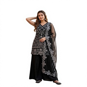 Colección de trajes de 3 piezas de diseñador para fiesta, con detalles de tela de georgette de alta calidad con estampado de estrellas. - Product Image 1