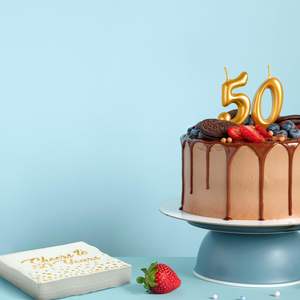 กระดาษเช็ดปากค็อกเทลทรงสี่เหลี่ยมพิมพ์ลายทองคำฉลองครบรอบ 50 ปี พร้อมโลโก้สั่งทำ ผลิตจากเยื่อไม้บริสุทธิ์ ใช้แล้วทิ้ง จำหน่ายแบบยกแพ็ค - Product Image 5