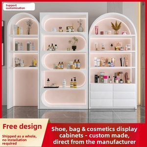 <span class=keywords><strong>Vitrine</strong></span> de présentation en <span class=keywords><strong>bois</strong></span> rainuré sur mesure avec étagère LED noire arquée pour hôtel, bar, salon de beauté, luxe haut de gamme - Product Image 5