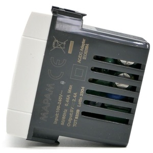 <b>USB</b> Power <b>Socket</b> <b>With</b> <b>USB</b> A And <b>USB</b> C Ports 5V 2.4A For Smart Home Charging - Product Image 3