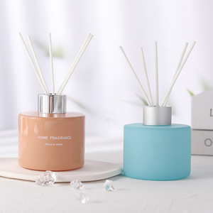 Désodorisant d'intérieur sans feu aromathérapie hôtel ménage toilette au parfum quotidien pour éliminer l'odeur - Product Image 4