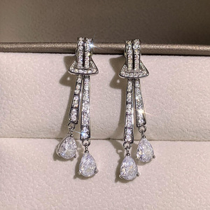 Orecchini Pendenti a Goccia con Nappine per Donne, Eleganti Gioielli per Orecchie alla Moda - Product Image 3