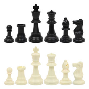 WG-QZ18 Cheap Price Chess Pieces PP Chess Set with 32/34 Chess Pieces