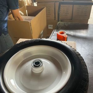 Ruedas de goma sólida de 85 mm con eje de 16 mm, resistentes, para uso en carretillas de mano - Product Image 3