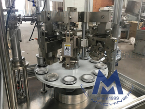 Máquina automática de llenado de tubos de aluminio para loción de ungüento médico de sellado en caliente con pegamento de pasta - Product Image 2