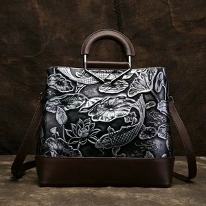 Sac à main seau de luxe en cuir véritable de haute qualité avec motif sculpté, sac bandoulière pour femme - Product Image 6