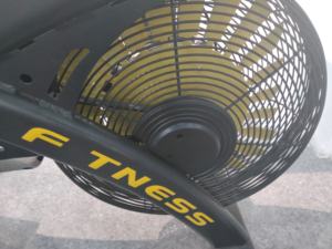 Máquina de Remo Profesional con Resistencia al Aire, Equipo de Gimnasio para Uso Doméstico y Comercial, Máquina de Remo Personalizable - Product Image 4