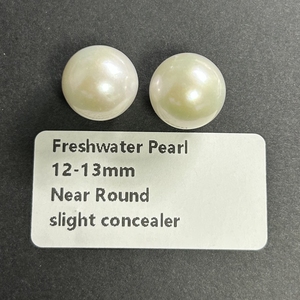 Grande taille 12mm perle d'eau douce naturelle demi-trou <span class=keywords><strong>perles</strong></span> <span class=keywords><strong>blanches</strong></span> rondes pour boucle d'oreille - Product Image 4