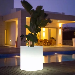 Lampe de pot de fleurs LED en plastique PE, imperméable et résistante aux taches, lampe de table au sol pour la décoration - Product Image 1