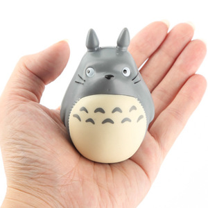 Figura Coleccionable de Totoro en Versión Q, Inspirada en la Película de Anime Popular, para Decoración de Escritorio - Product Image 4