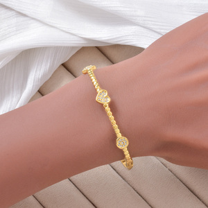 Superbe Bracelet en Acier Inoxydable Plaqué Or 18 carats, Anti-décoloration, Brillant, Intemporel, Chic et Féminin, avec Ornement Cœur Étoile en Zircon Incrusté, Vente en Gros - Product Image 3