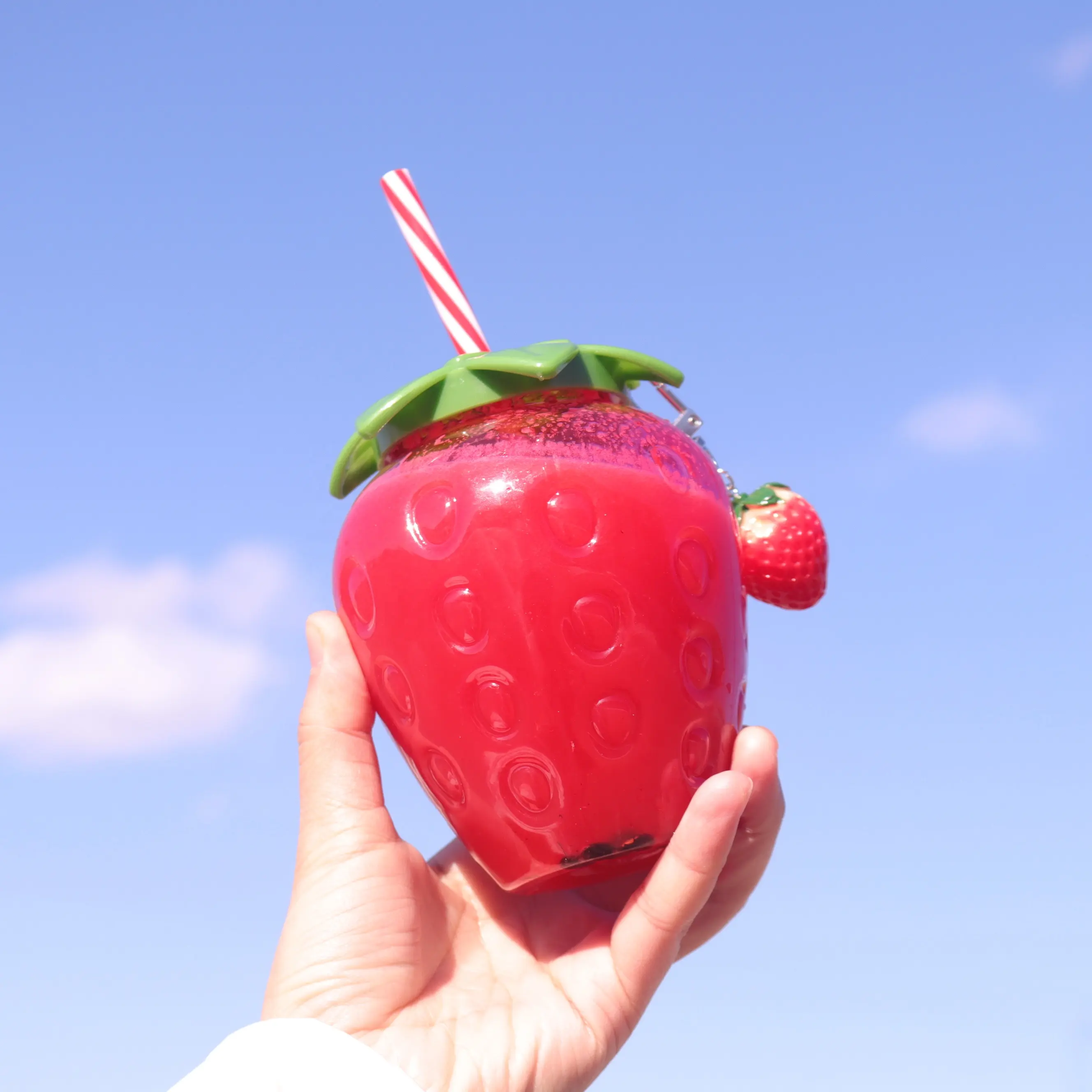 Contenedores de plástico con forma de corazón para fresas, recipientes reutilizables de plástico para zumo, leche, té y fresa