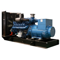 Groupe électrogène diesel Yuchai refroidi par eau, type ouvert, à commande automatique, pour alimentation de secours sur site minier et utilisation avec panneaux solaires photovoltaïques