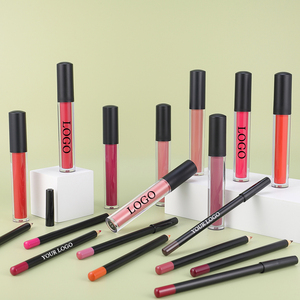 Set di Rossetti Matte Private Label all'Ingrosso in 23 Colori, Kit di Rossetti e Matite Labbra Vegani a Lunga Durata e Resistenti all'Acqua - Product Image 3