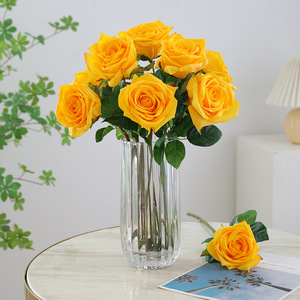 S1065 Ramo de Flores Artificiales Multicolores al por Mayor, <span class=keywords><strong>Rosas</strong></span> Rojas y <span class=keywords><strong>Amarillas</strong></span> para Decoración de Oficina, Hogar, Bodas, Fiestas, Día de la Madre - Product Image 5