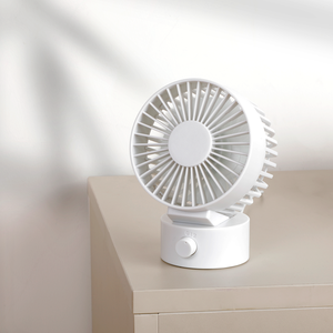 <span class=keywords><strong>พัดลม</strong></span>ตั้งโต๊ะขนาดเล็กพกพาสะดวกแบบ USB เสียงเบา ใบพัดคู่ ปรับระดับได้ กำลังไฟ 5 วัตต์ ใช้ได้ทั้งในรถยนต์และที่บ้าน - Product Image 3