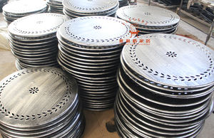 Set Bistrot da Esterno in Ferro Argento Anticato Design <span class=keywords><strong>Rustico</strong></span> 3 Pezzi con 1 Tavolo e 2 Sedie Pieghevoli Arredo <span class=keywords><strong>Giardino</strong></span> e Patio - Product Image 3