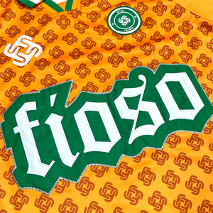 Uniformes de Fútbol Personalizados Retro, Sublimados, con Parches Bordados, de Secado Rápido, Transpirables y de Talla Grande - Product Image 3