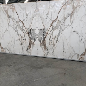 <span class=keywords><strong>Piastrelle</strong></span> Sottili 6mm in Marmo Artificiale Calacatta Gold, Lastre in Pietra Sintetica per Design di Pareti e Pavimenti Interni - Product Image 2