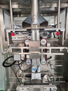 Máquina Envasadora de Salsa de Tomate de Buena Calidad, Máquina Automática de Llenado y Sellado de Pasta de Tomate, Máquina Envasadora de Ketchup VFFS - Product Image 3