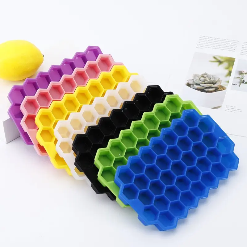 Wholesale Custom Bpa Free Durable Ice Mold Maker Easy Release Flexible Silicone Ice Cube Tray With Lid