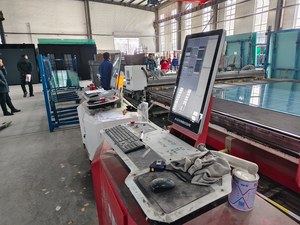 מכונת חיתוך זכוכית כפולה אוטומטית CNC, הספק 11 קילוואט, מתח 380 וולט, מנוע קל לתפעול, רכיבי ליבה לייצור זכוכית - Product Image 5