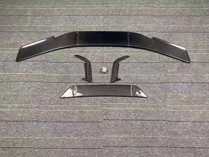 ชุดแต่งสปอยเลอร์คาร์บอนไฟเบอร์สไตล์ NT สภาพใหม่ สำหรับ Lamborghini LP580 อัพเกรด LP580 - Product Image 2