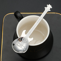 Cuillère à café en acier inoxydable 304, cuillère créative en forme de guitare, cuillère à mélanger pour tasses domestiques, pour bar et desserts